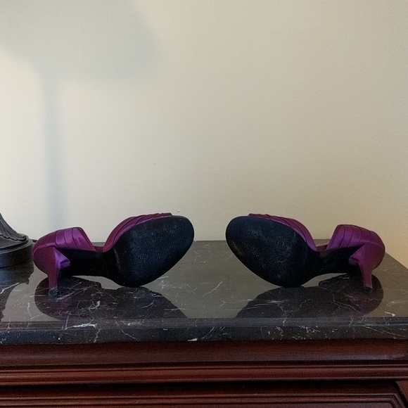 Purple satin heels - Picture 6 of 6
